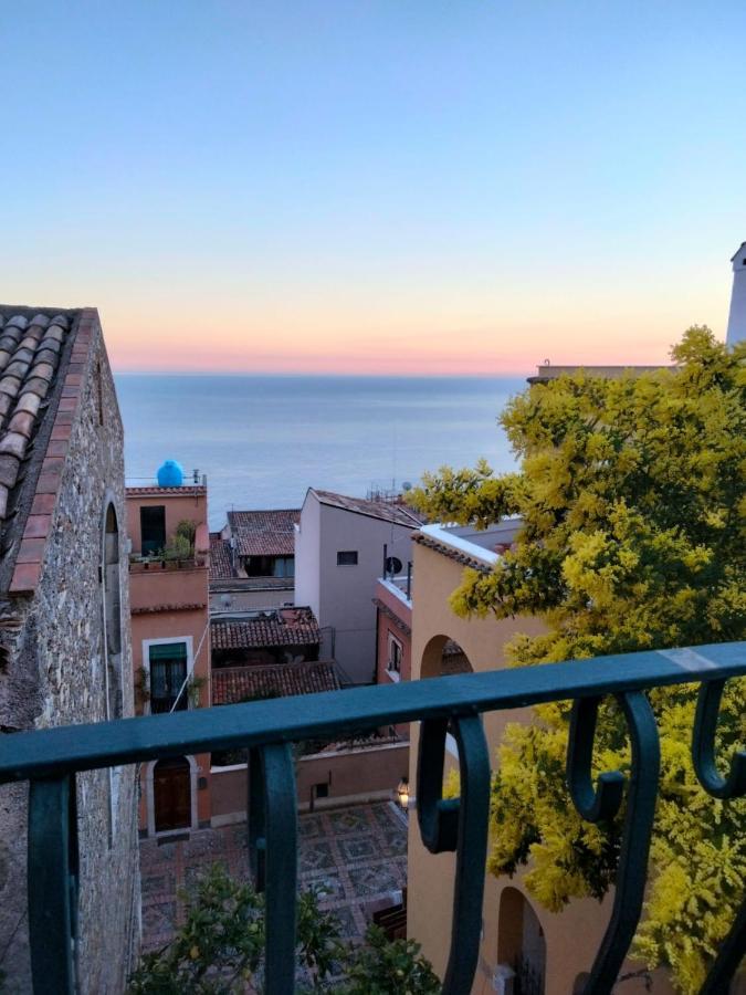 Taormina Center Private Apartments By Fragranza Di Sicilia Dış mekan fotoğraf