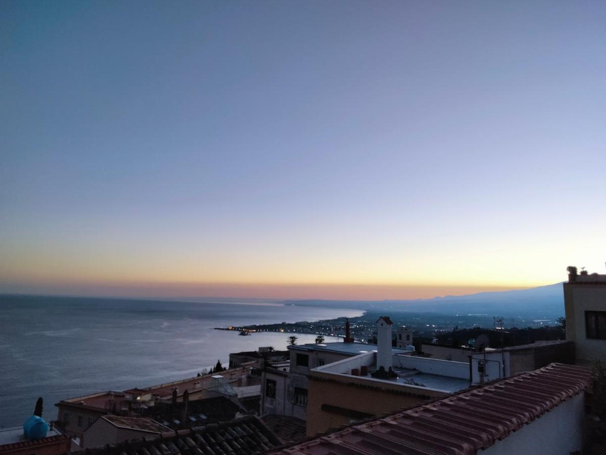 Taormina Center Private Apartments By Fragranza Di Sicilia Dış mekan fotoğraf