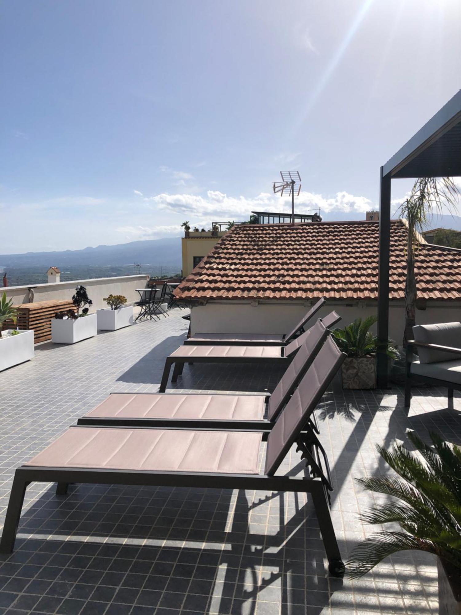 Taormina Center Private Apartments By Fragranza Di Sicilia Dış mekan fotoğraf